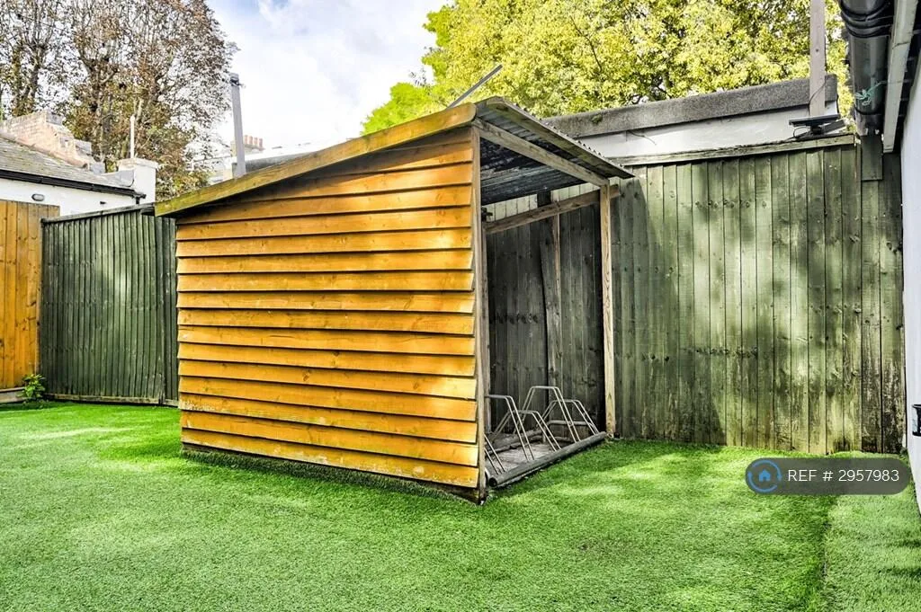4 bedroom flat for rent