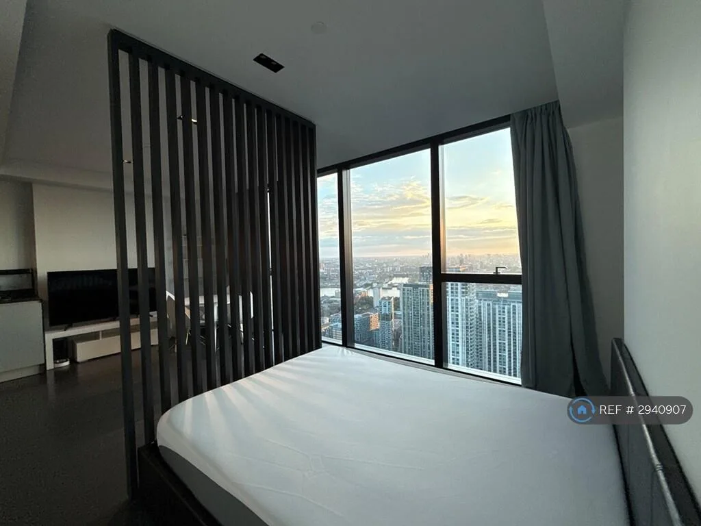 Studio flat for rent