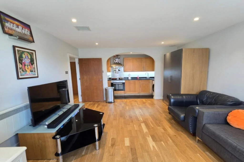 2 bedroom flat for rent