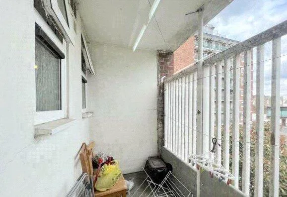 4 bedroom maisonette for rent