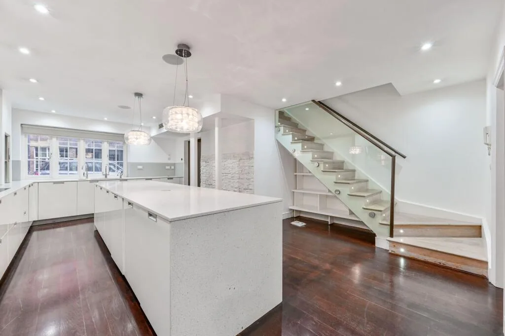 5 bedroom house for rent