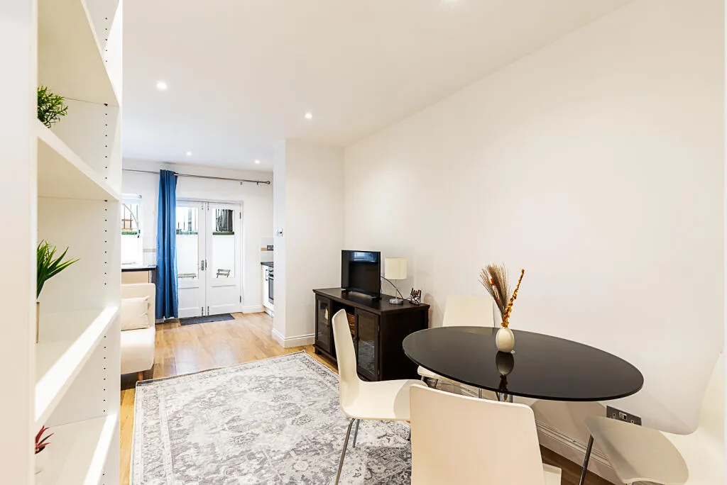 1 bedroom flat for rent