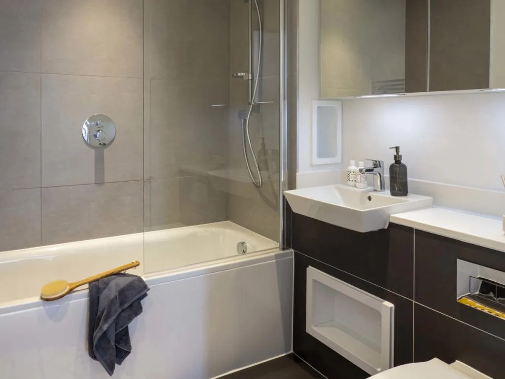 3 bedroom flat for rent