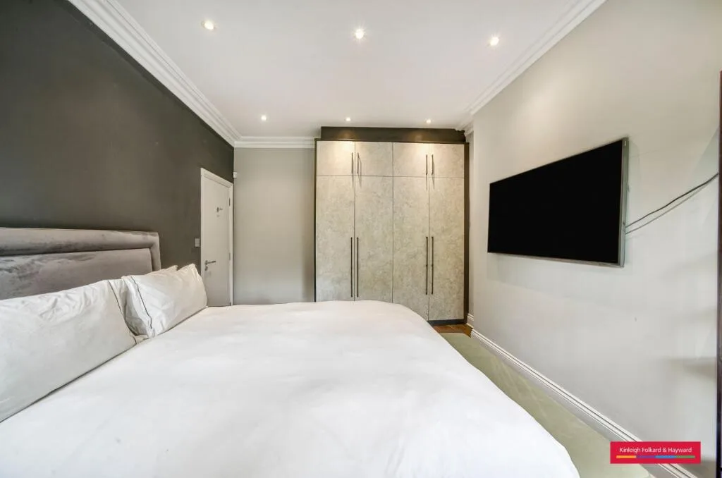 4 bedroom flat for rent