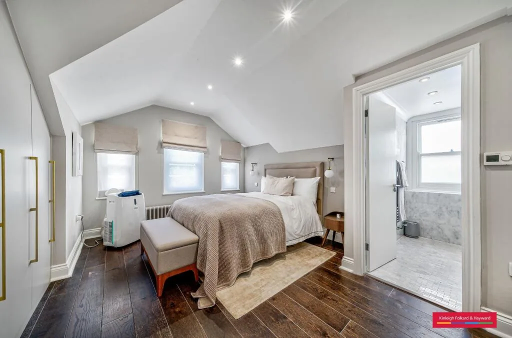 4 bedroom flat for rent