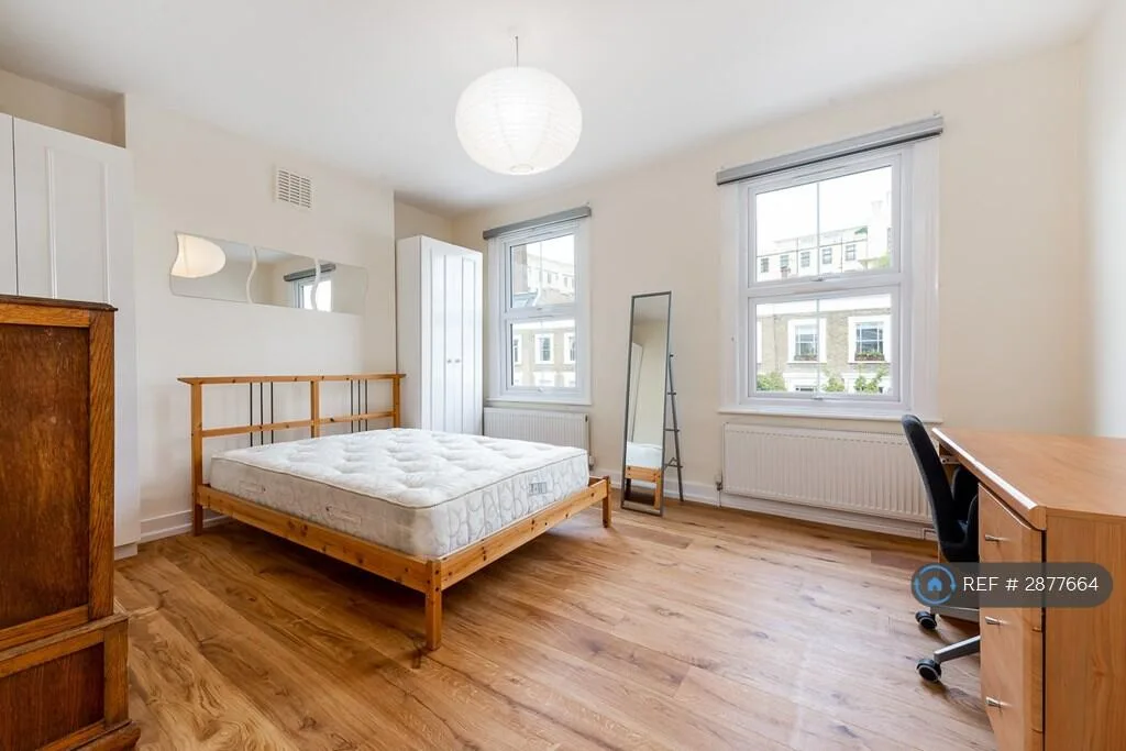 5 bedroom terraced house for rent