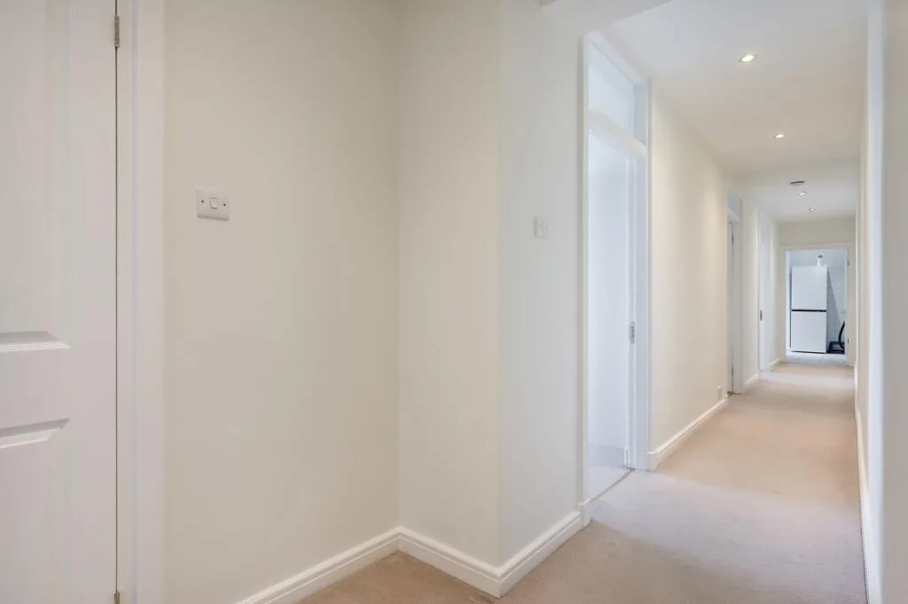 3 bedroom flat for rent
