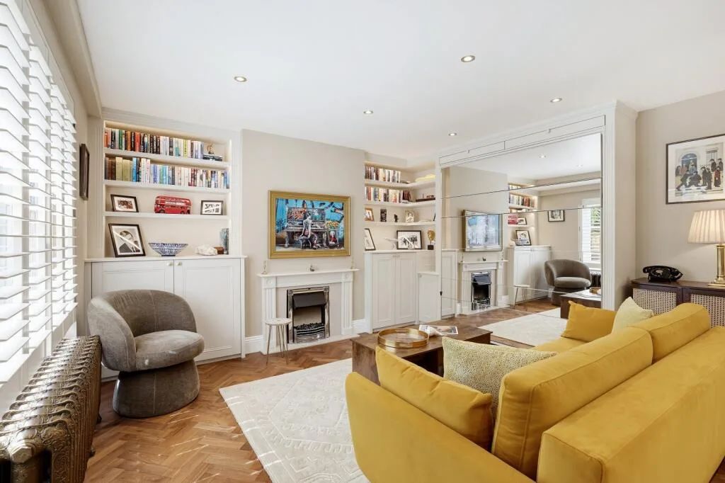 End of terrace house for rent