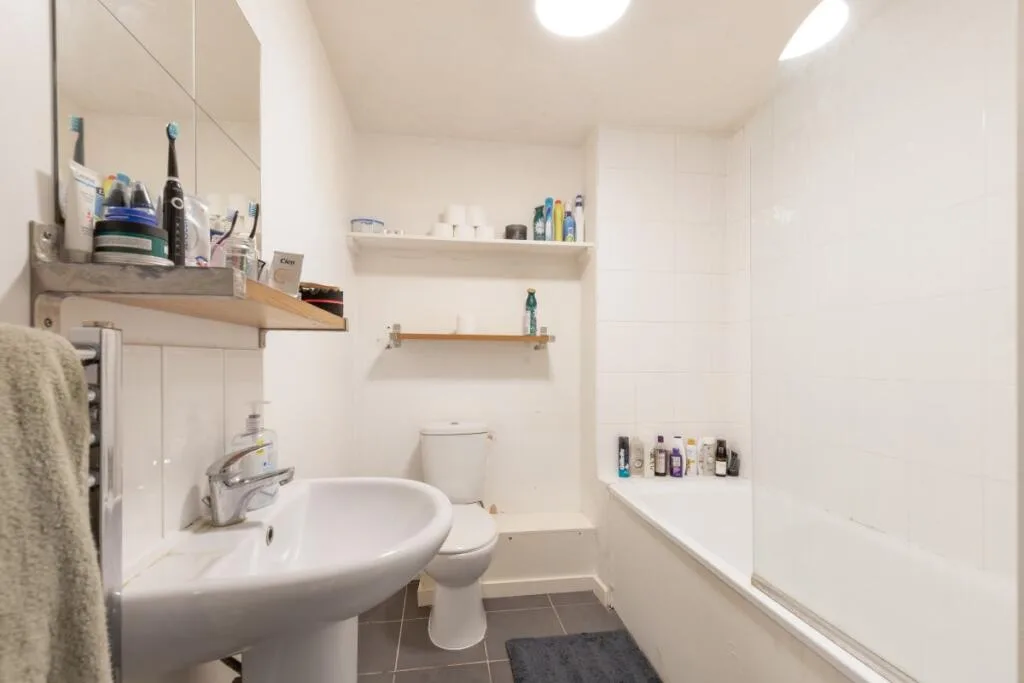 2 bedroom apartment for rent