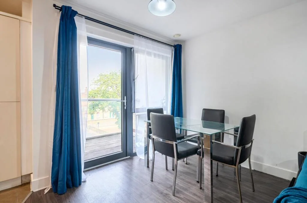 1 bedroom flat for rent