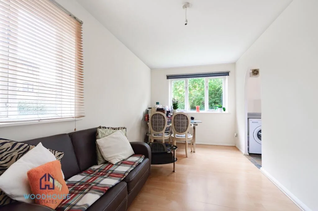 1 bedroom ground floor flat for rent