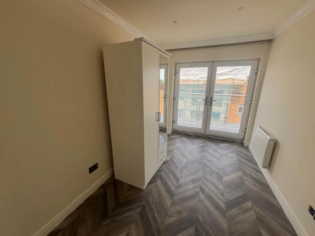 3 bedroom flat for rent