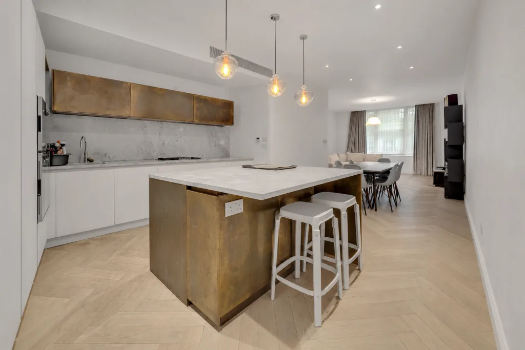 3 bedroom apartment for rent