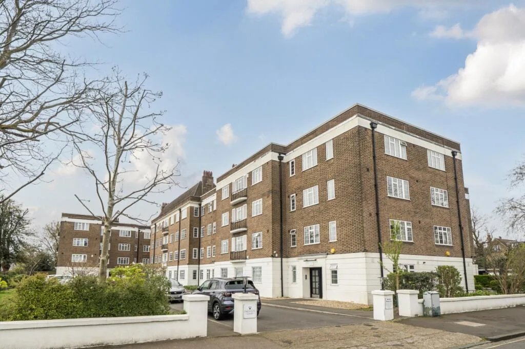 2 bedroom flat for rent