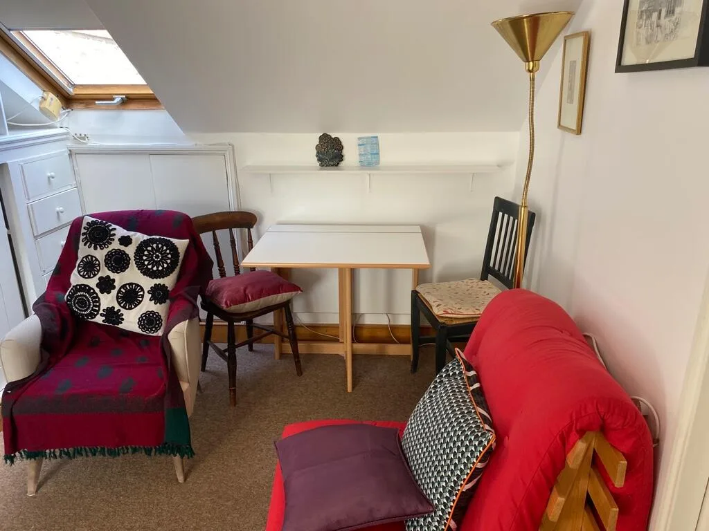 Studio flat for rent