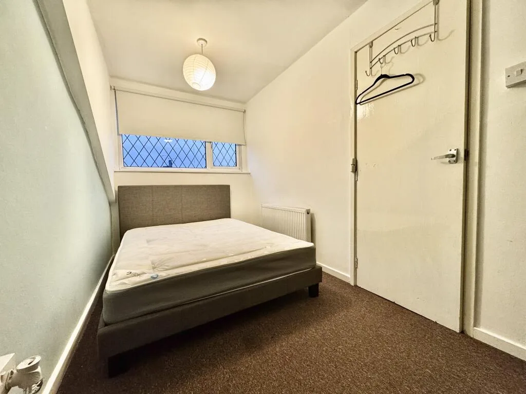 2 bedroom terraced house for rent