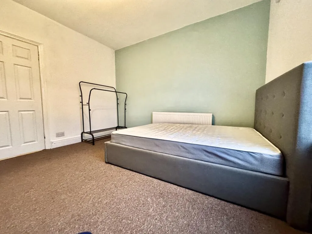 2 bedroom terraced house for rent
