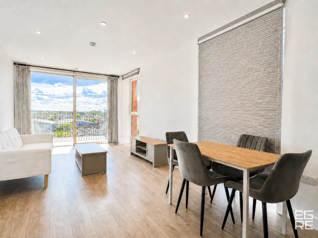 2 bedroom flat for rent