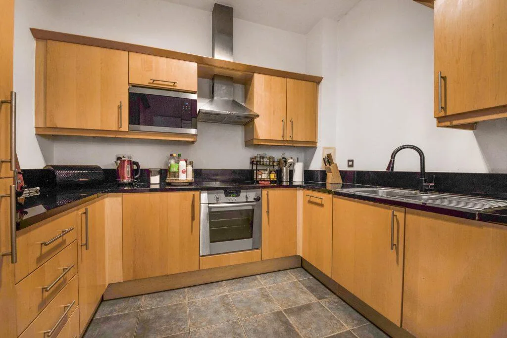 2 bedroom ground floor flat for rent