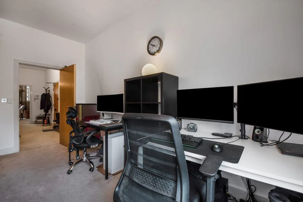 2 bedroom ground floor flat for rent