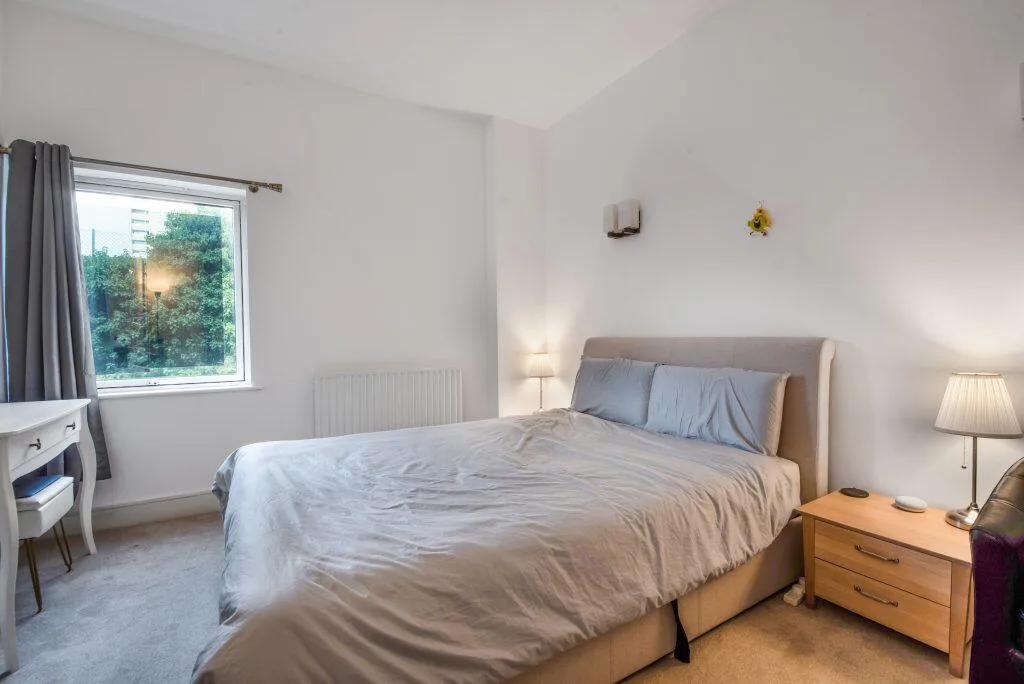 2 bedroom ground floor flat for rent