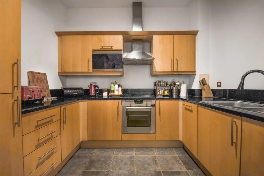 2 bedroom ground floor flat for rent