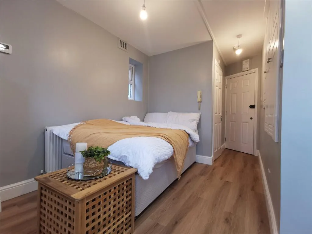 Studio apartment for rent