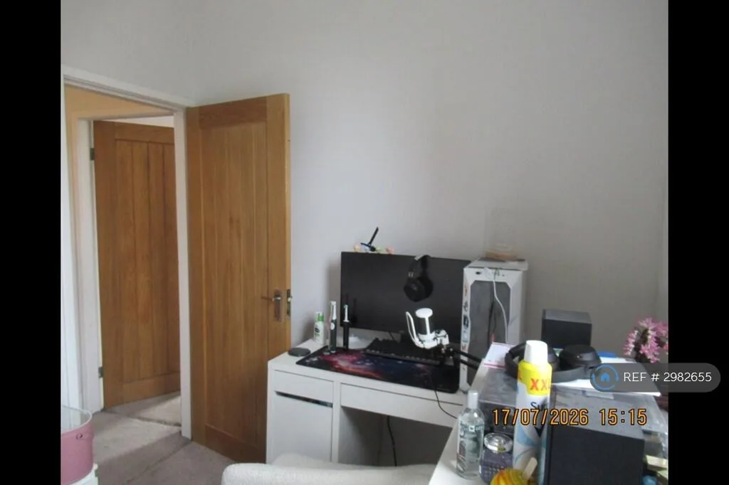 3 bedroom end of terrace house for rent
