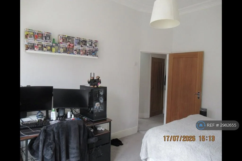 3 bedroom end of terrace house for rent