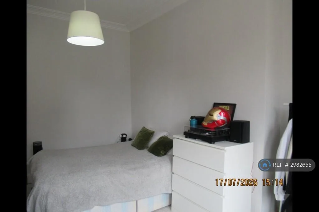 3 bedroom end of terrace house for rent