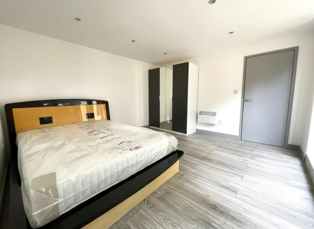 3 bedroom ground floor flat for rent