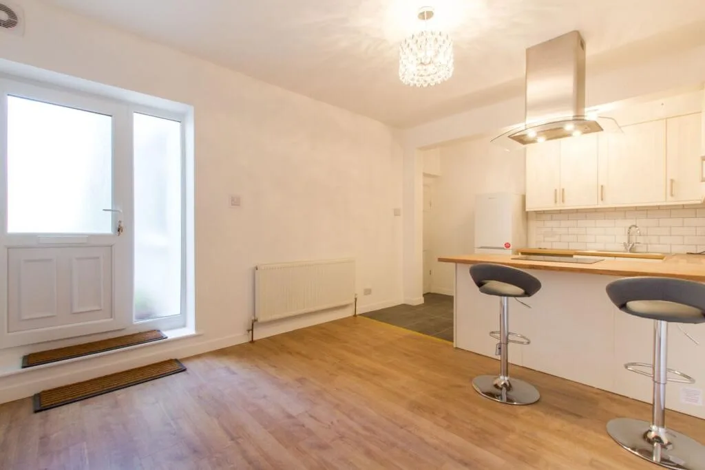 2 bedroom flat for rent