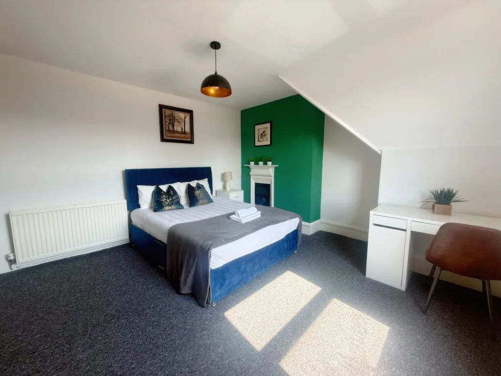 4 bedroom flat for rent