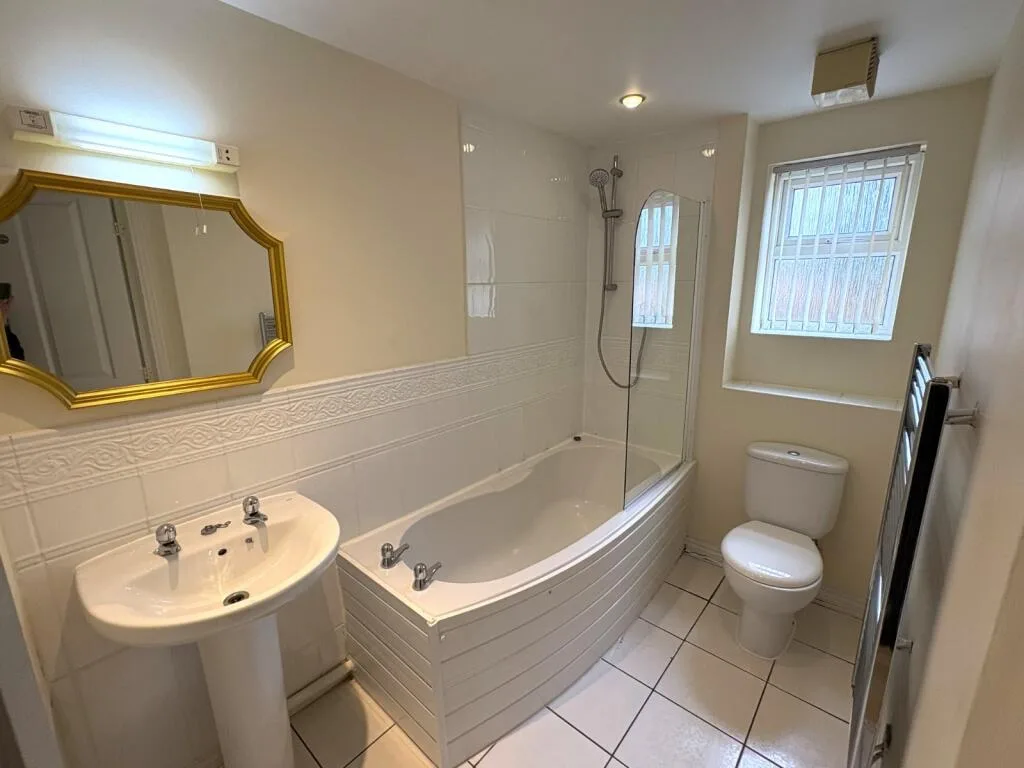 2 bedroom flat for rent