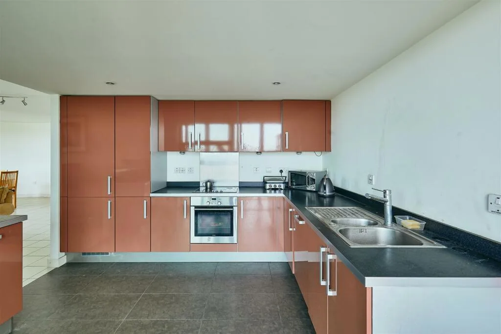 3 bedroom apartment for rent