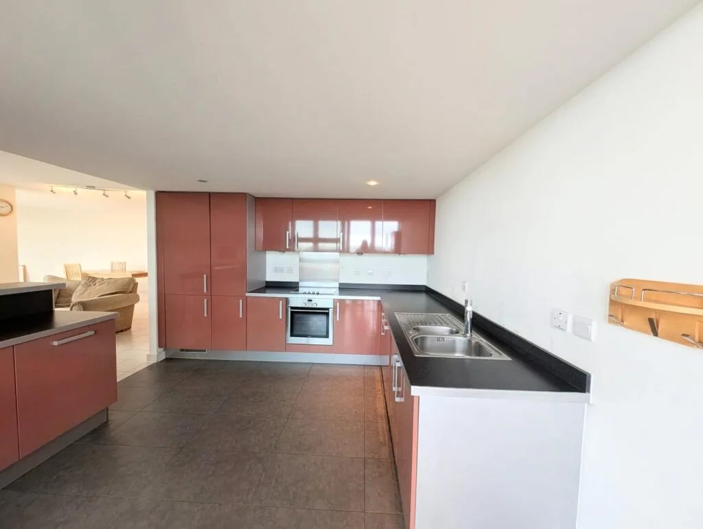 3 bedroom apartment for rent