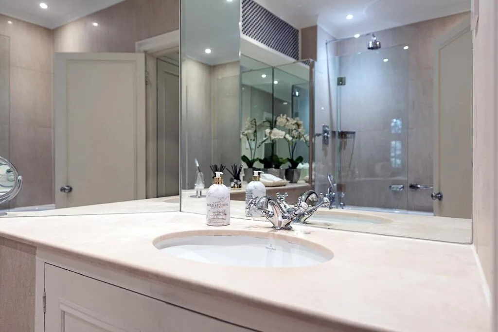 4 bedroom flat for rent