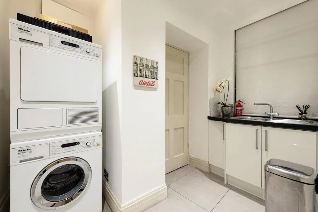 4 bedroom flat for rent