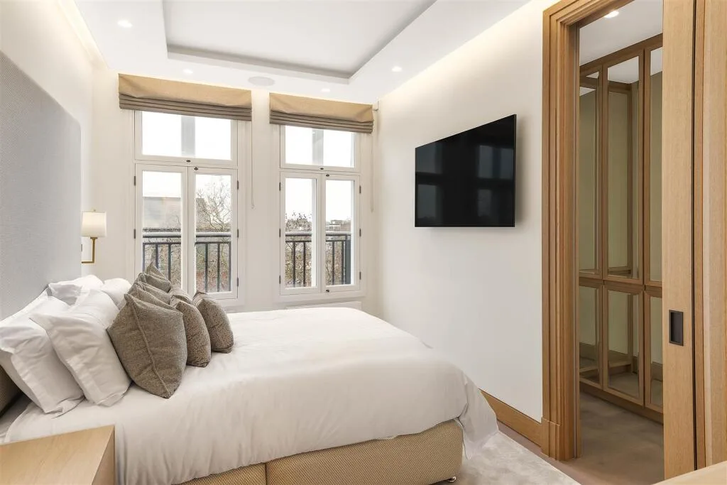 3 bedroom flat for rent