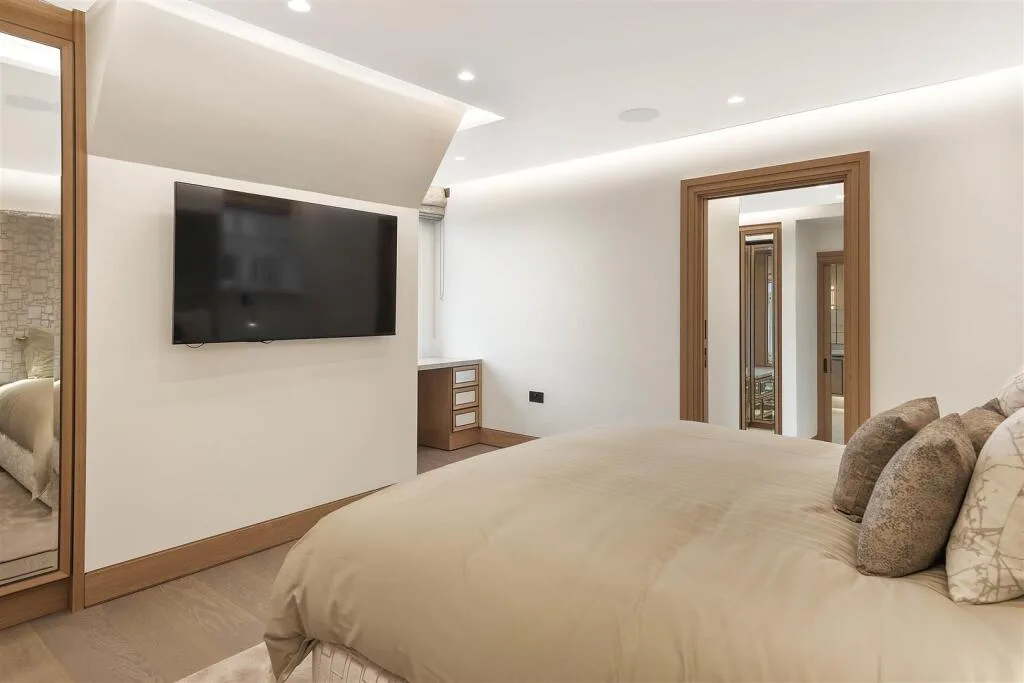 3 bedroom flat for rent