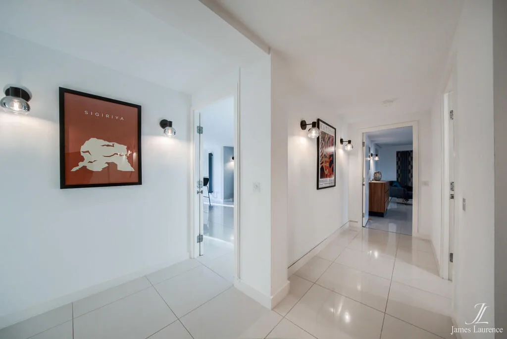 2 bedroom penthouse for rent