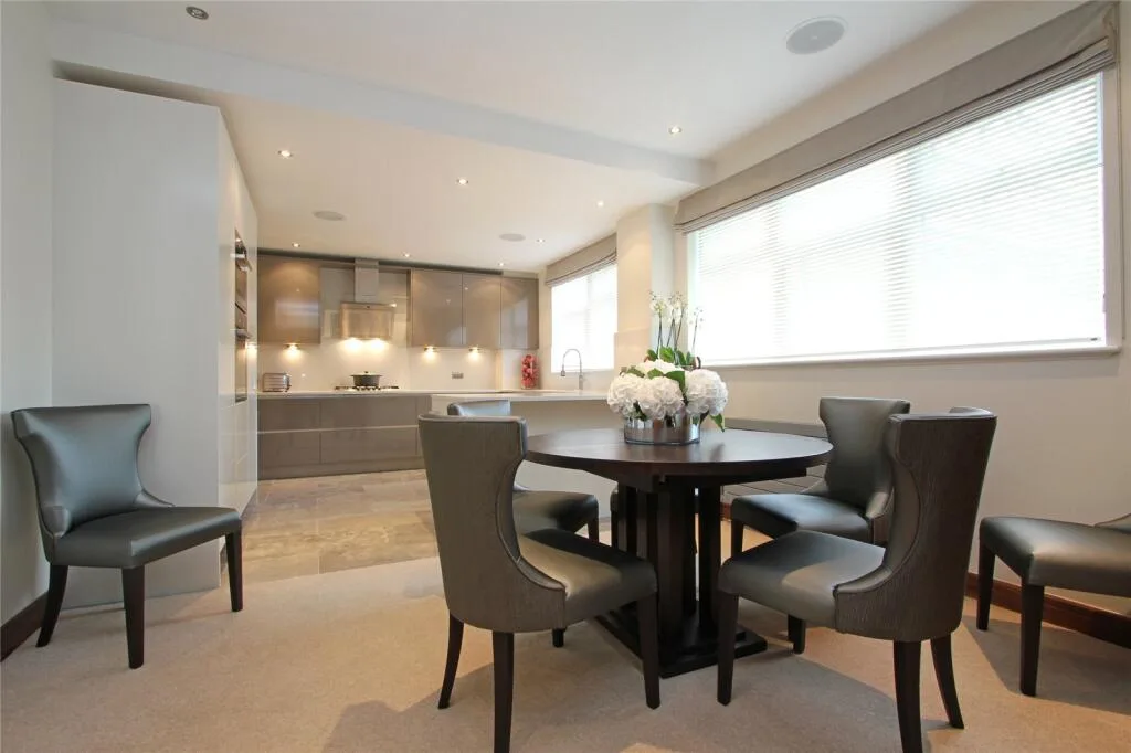 3 bedroom apartment for rent