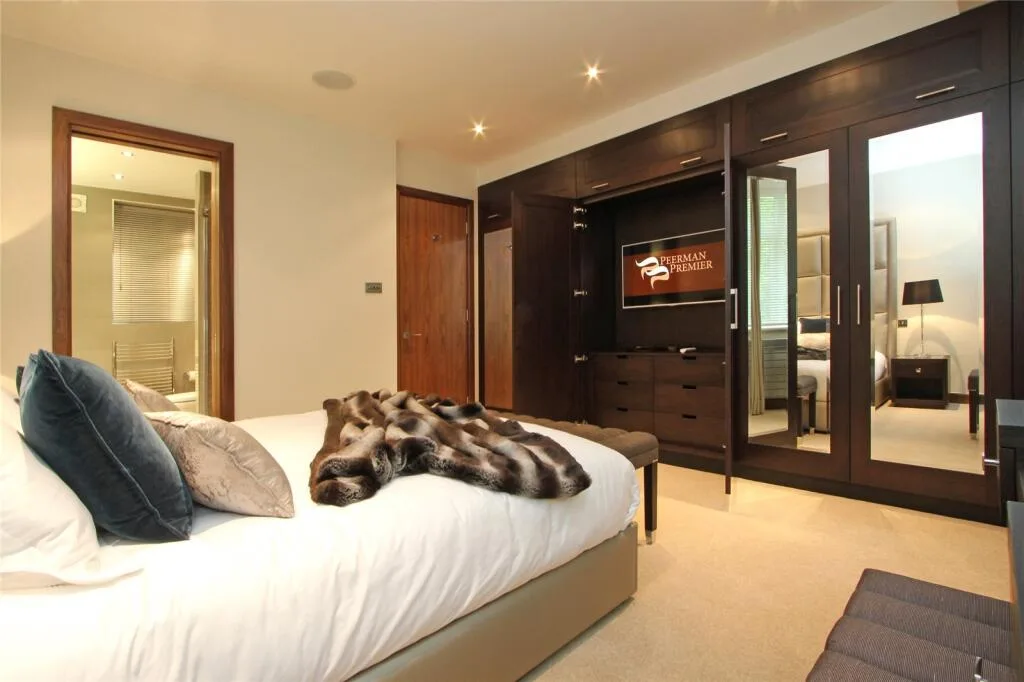 3 bedroom apartment for rent