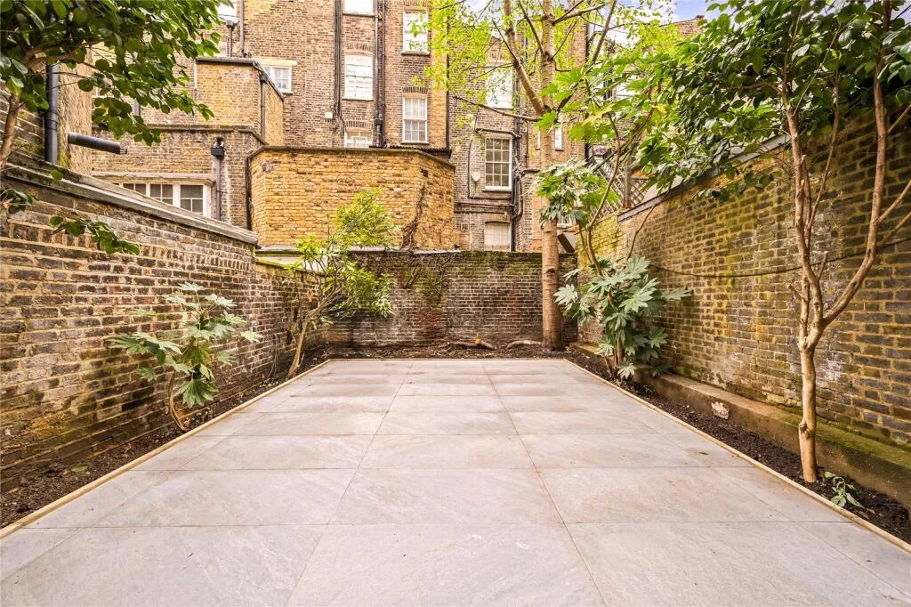 3 bedroom apartment for rent