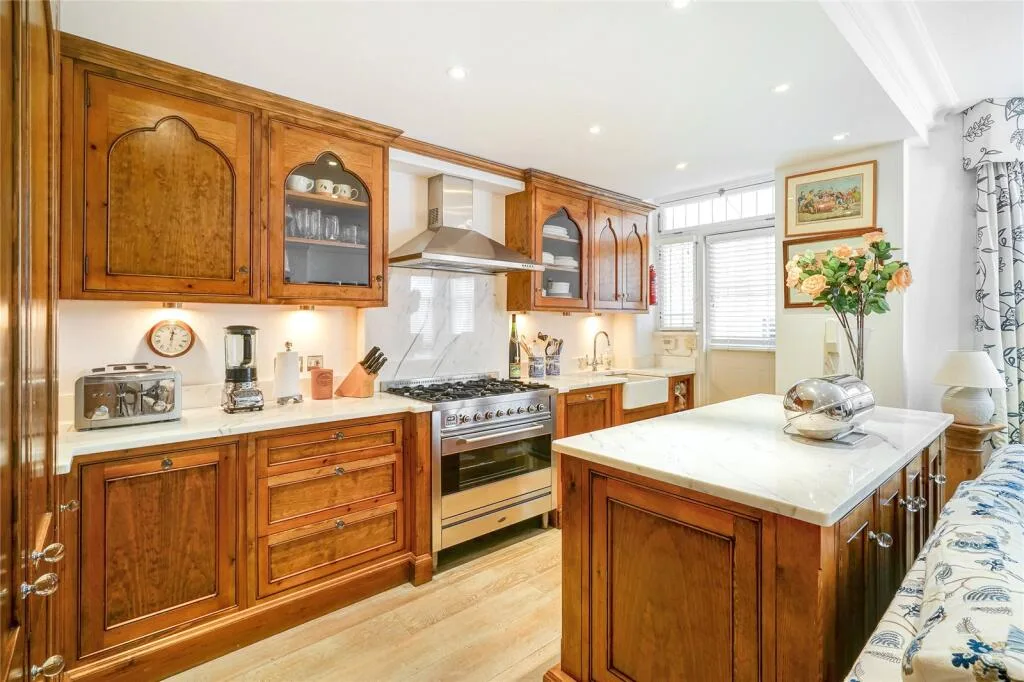 4 bedroom apartment for rent