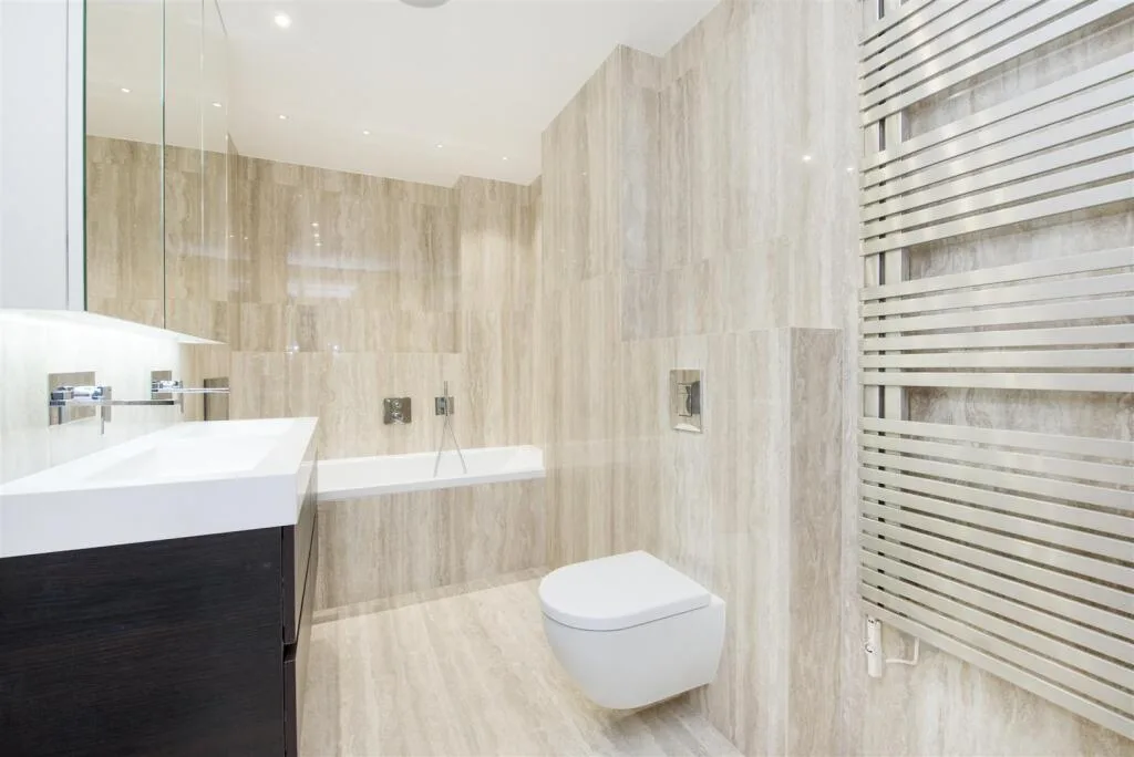 4 bedroom flat for rent