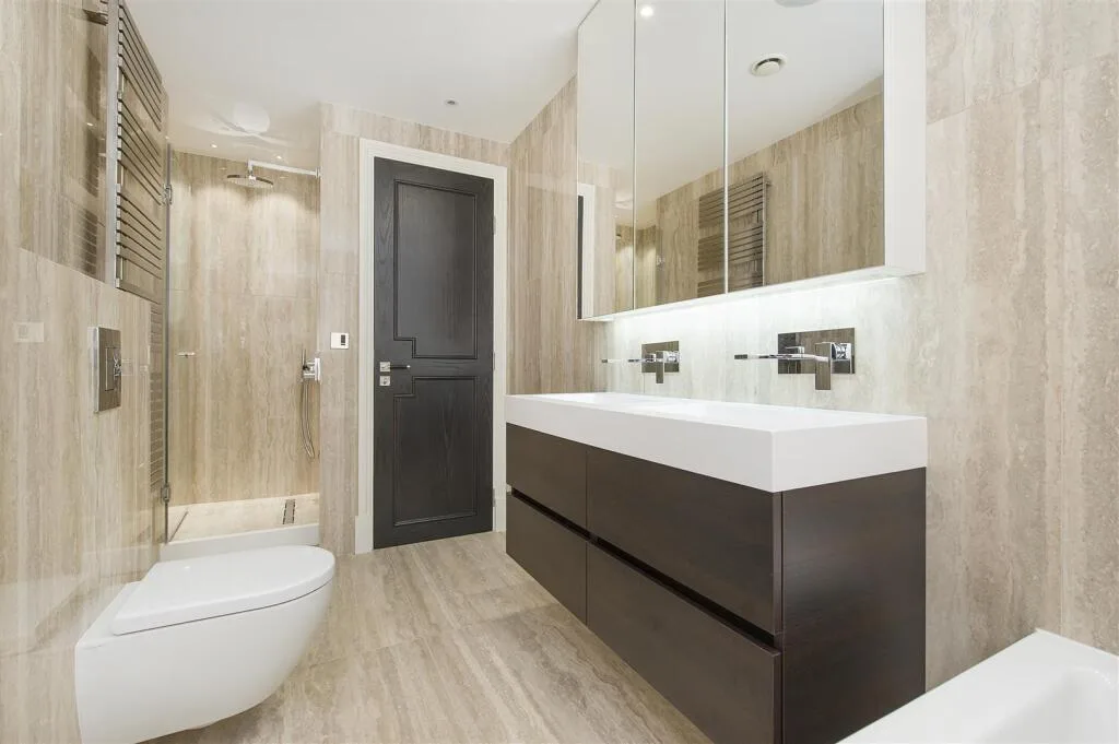 4 bedroom flat for rent