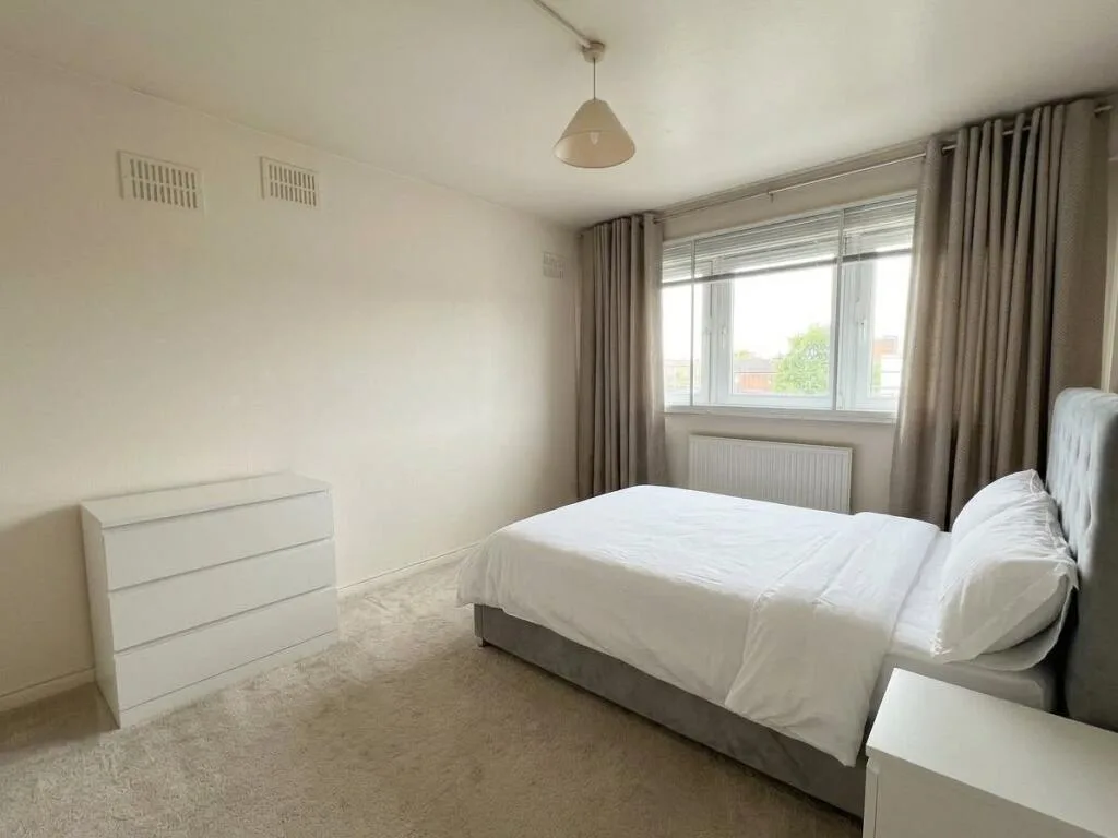 2 bedroom ground floor flat for rent