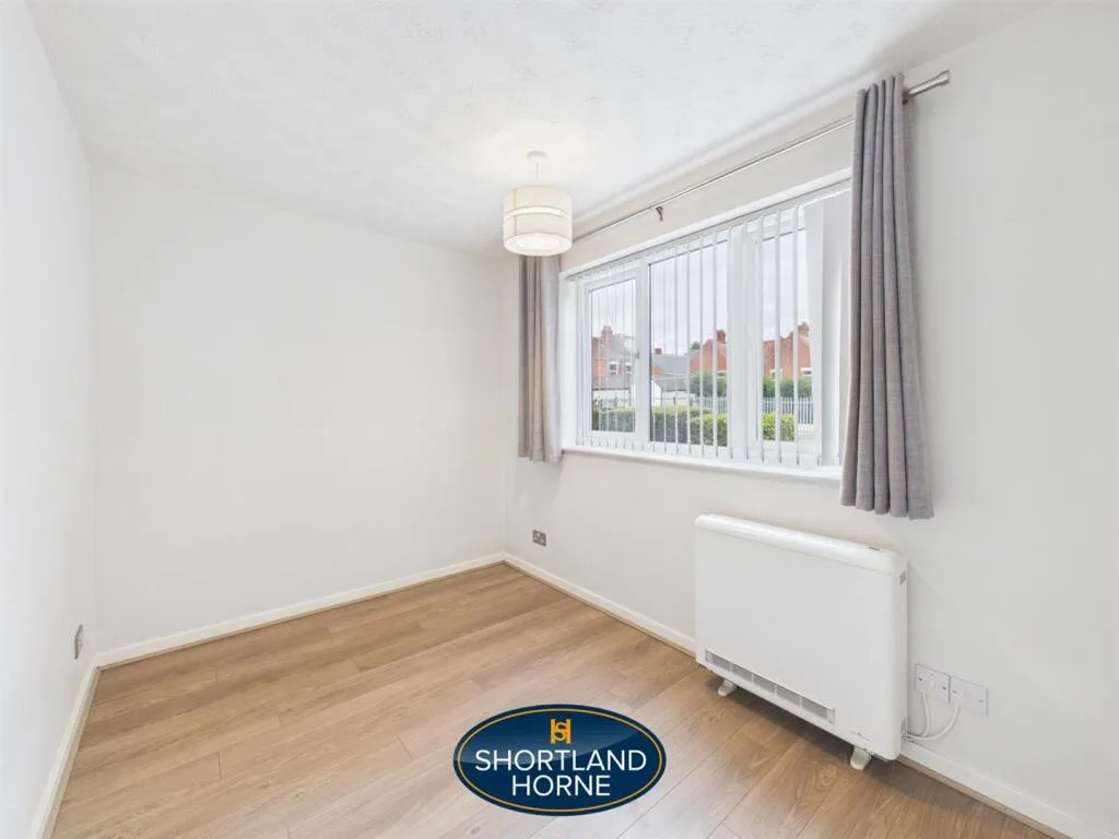 1 bedroom maisonette for rent