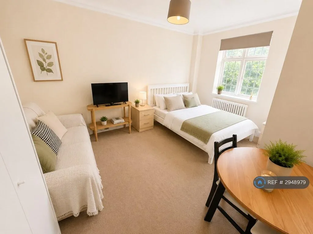 Studio flat for rent